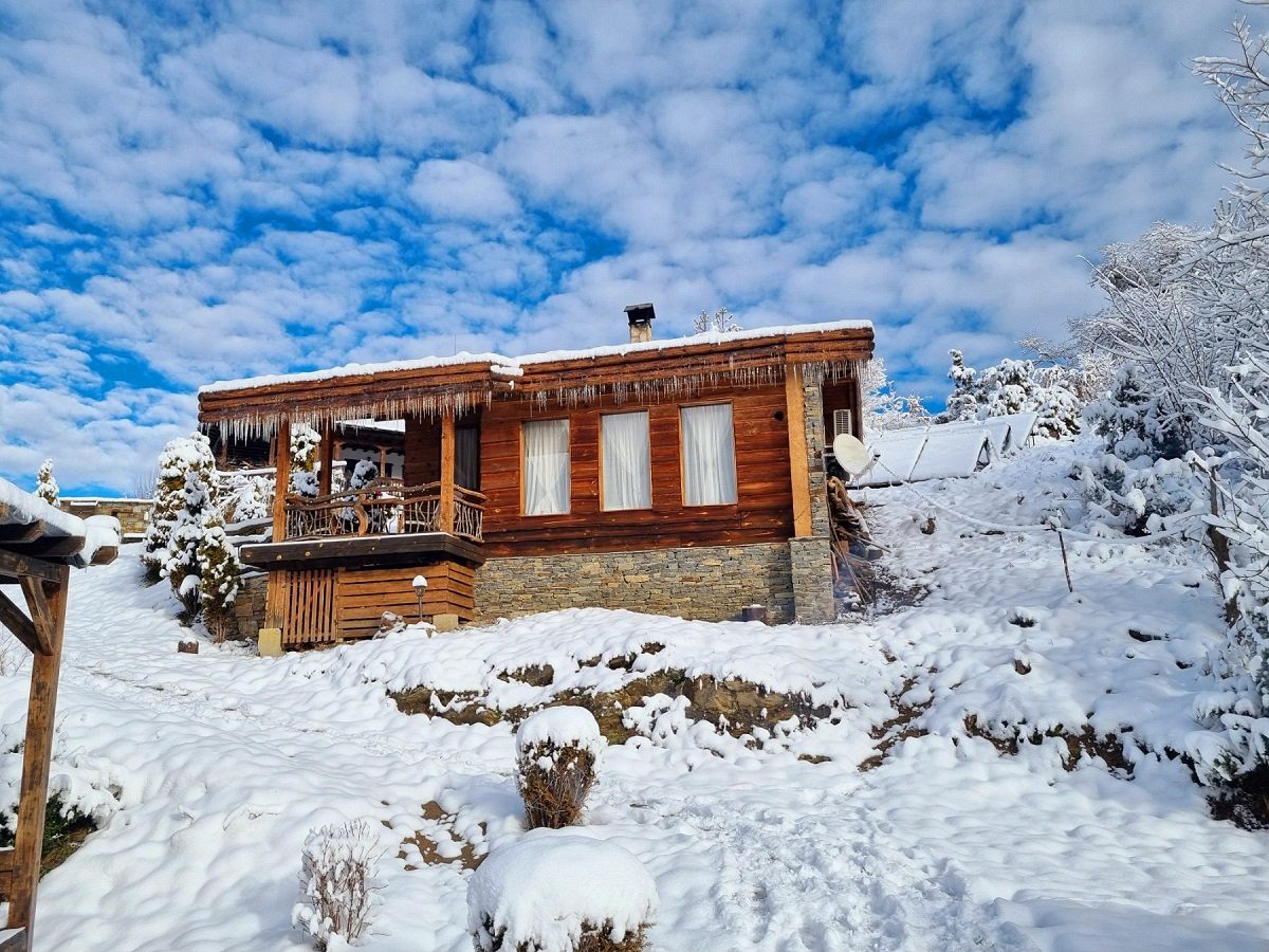 Дървената Екокъща - село Лещен - Гоце Делчев