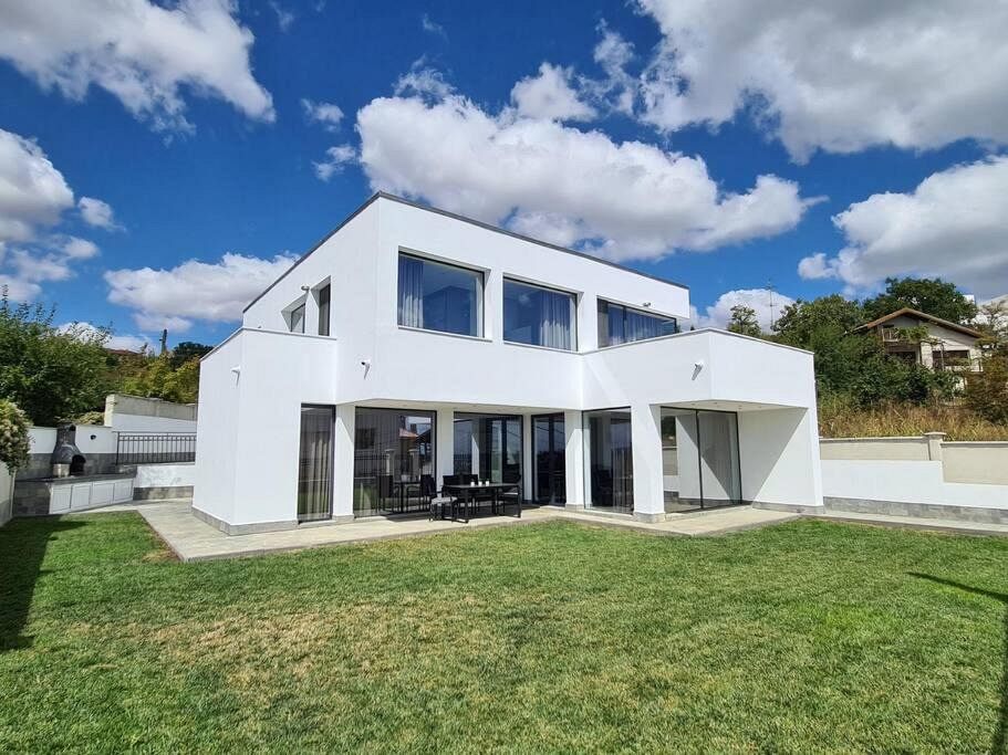 Вила Аруба - Балчик