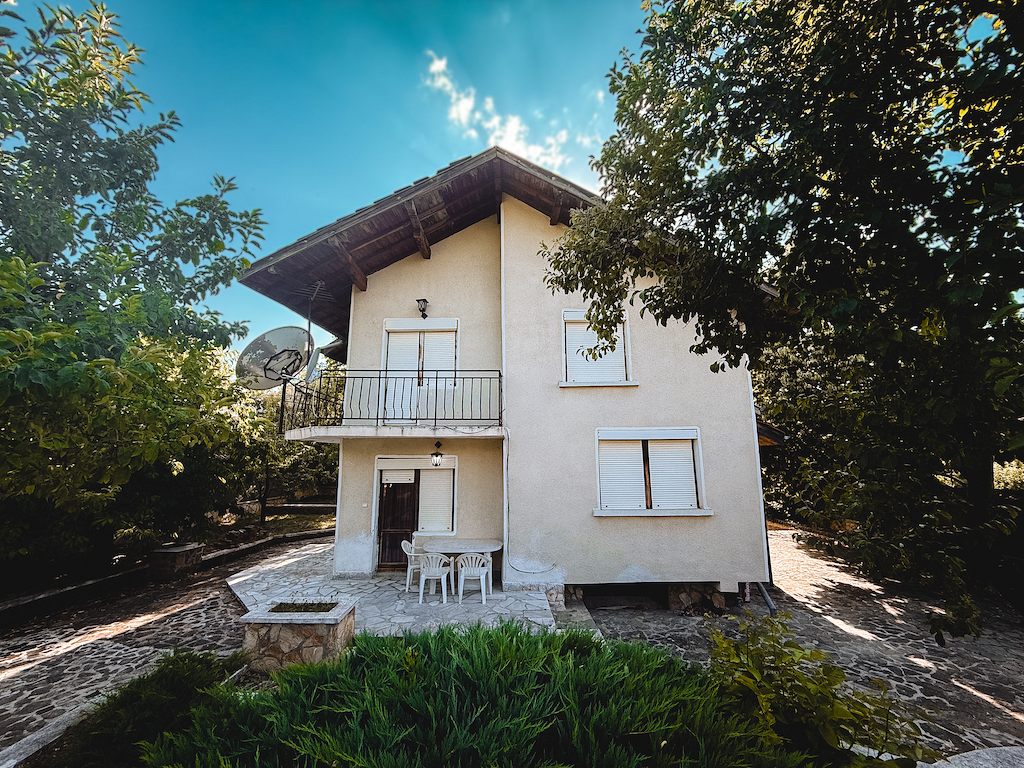 Къща за гости Жабата - село Каменичка Скакавица - Кюстендил