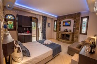 Kappa Rooms Boutique Hotel - Неа Каликратия - Халкидики - Гърция thumbnail 30