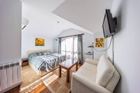 Къщи за гости Sunnyvillas - Вила Гардения - село Гумощник - Троян thumbnail 14