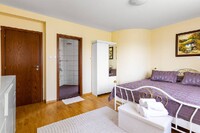 Къщи за гости Sunnyvillas - Вила Лотос - село Гумощник - Троян thumbnail 10