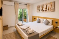 Villa Maria Lux Apartments - Неа Каликратия - Халкидики - Гърция thumbnail 19